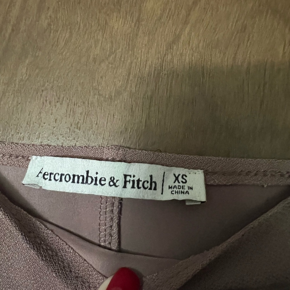 Abercrombie & Fitch Mauve Long Sleeve Top - Picture 2 of 6